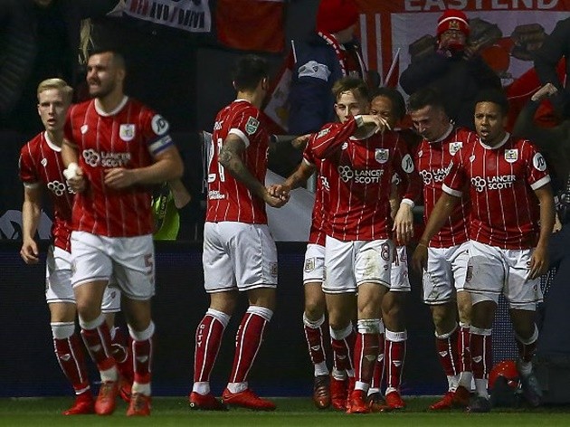 Sao Man Utd làm gì sao thất bại trước Bristol? - Bóng Đá