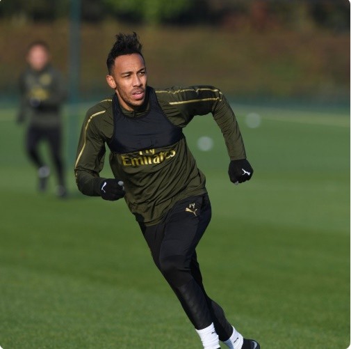 Arsenal tập - Bóng Đá