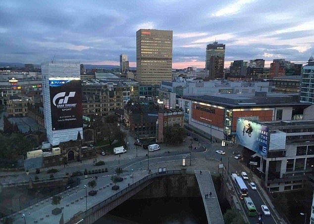 Đột nhập cuộc sống như ông hoàng của Pep Guardiola - Bóng Đá