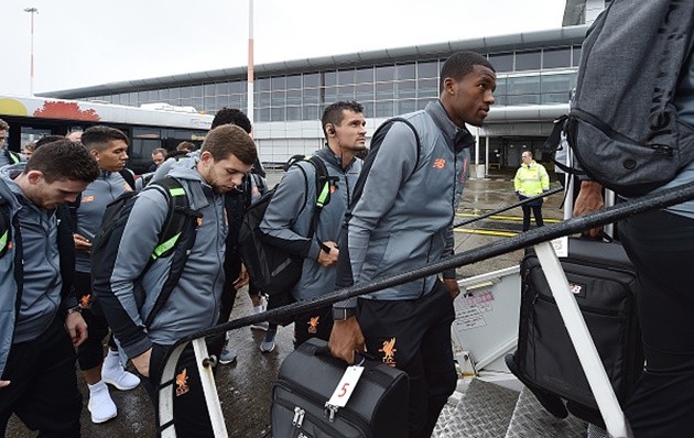 Chờ V-League trở lại, HLV Minh Phương trở lại 