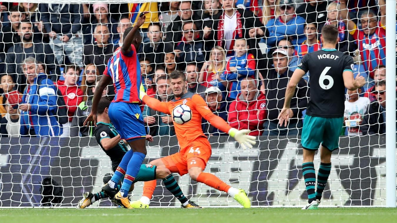 Crytal Palace 0-1 Southampton - Bóng Đá
