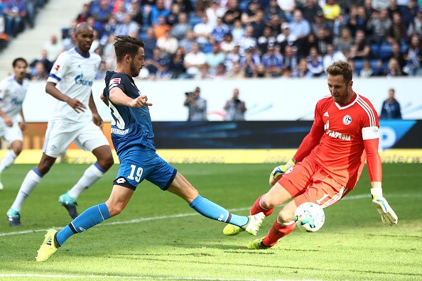 Đánh bại 'Hoàng đế xanh', Hoffenheim vươn lên ngôi đầu Bundesliga - Bóng Đá