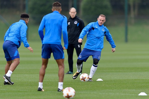 'Ánh sáng' đã trở lại với Rooney - Bóng Đá