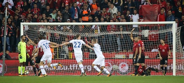 Thổ Nhĩ Kỳ 0-3 Iceland - Bóng Đá