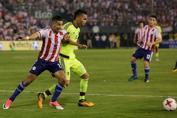 Paraguay đá ngu mất vé World Cup - Bóng Đá