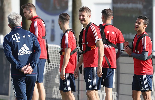 ảnh Bayern tập luyện - Bóng Đá