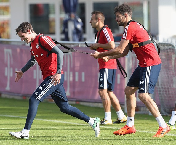 ảnh Bayern tập luyện - Bóng Đá