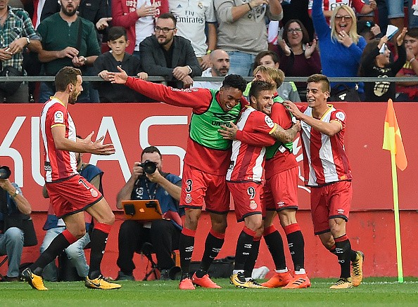 Ronaldo chìm vào bóng tối trong ngày Real thất bại - Bóng Đá