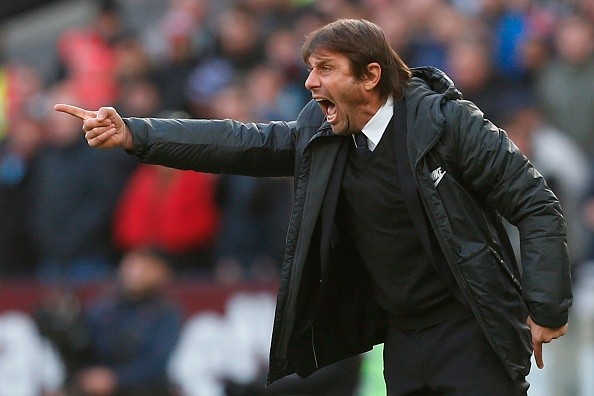 Ngày Conte đầu hàng trước David Moyes - Bóng Đá