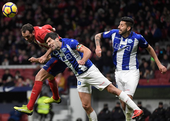 Torres 'giải cứu', Atletico phả hơi nóng vào Barca - Bóng Đá