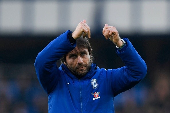 Pickford 'bay như chim', Conte lắc đầu ngao ngán - Bóng Đá