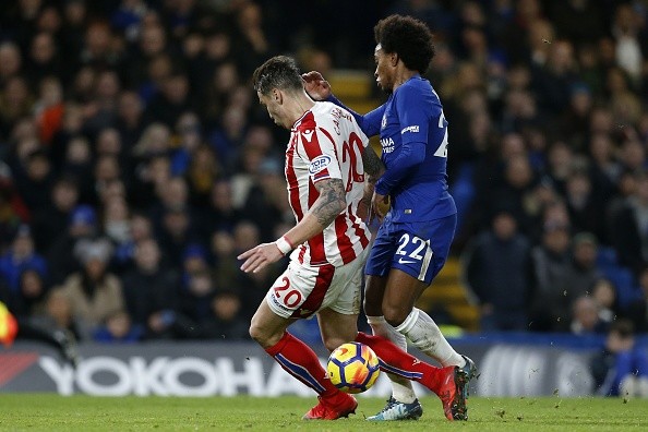 'Trốn' Hazard, Chelsea chơi trò '5 sao' ngày cuối năm - Bóng Đá