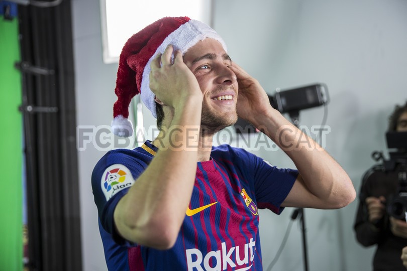 barca ăn mừng giáng sinh - Bóng Đá