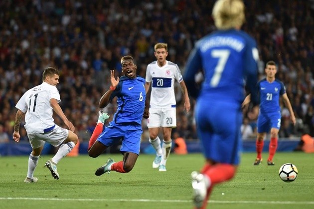NÓNG: Pavard suýt mất mạng vì hành động này của Rudiger - Bóng Đá