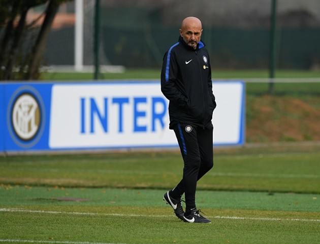 Icardi luyện tuyệt kĩ 