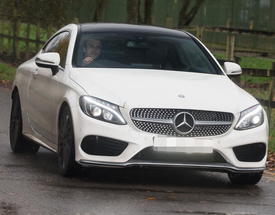 Liverpool gặp khắc tinh và đây là cách Man City đánh chiếm ngôi đầu - Bóng Đá