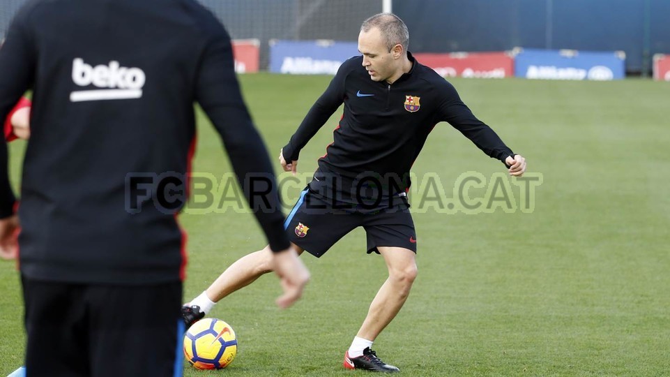 barca tập luyện - Bóng Đá