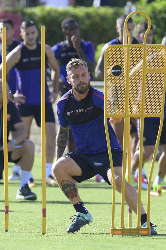 Roma tập nặng, sẵn sàng nghênh chiến Inter Milan  - Bóng Đá