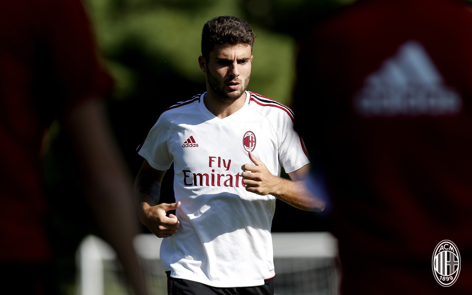AC Milan tập luyện - Bóng Đá
