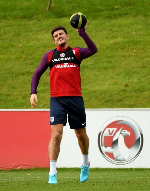 Southgate phá cách, cho hàng thủ tập 