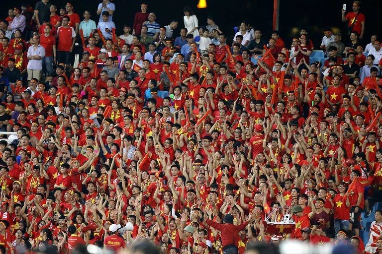 9 SVĐ đông khán giả AFF Cup - Bóng Đá