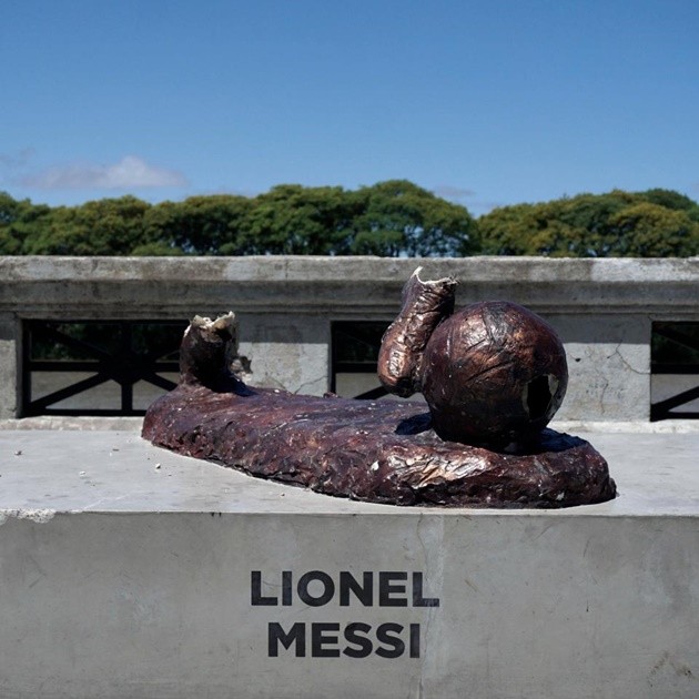 Diego Maradona được dựng tượng ở Ấn Độ - Bóng Đá