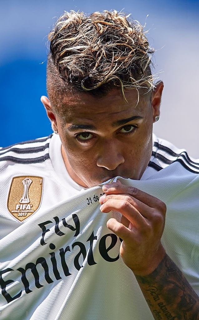 Mariano Diaz ra mắt Real Madrid - Bóng Đá