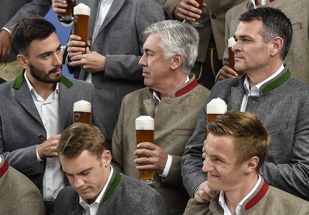 Thua thảm Liverpool, Emery nổi nóng 