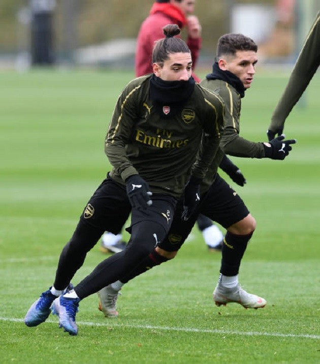 Arsenal dùng bài tập lạ hòng tăng khả năng kiểm soát bóng - Bóng Đá