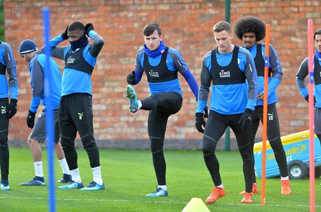 Được hứa trọng dụng, Okazaki tập cực hăng chờ ngày bắn hạ Tottenham  - Bóng Đá