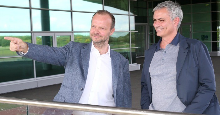 Đây, lý do vì sao Ed Woodward quyết giữ Mourinho ở lại Man Utd - Bóng Đá