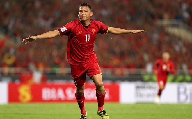 Anh Đức sáng vai Cahill, Honda trong danh sách 