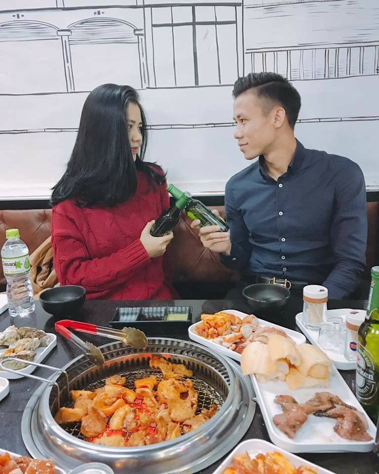 Sao V-League “đón” Noel như thế nào? - Bóng Đá