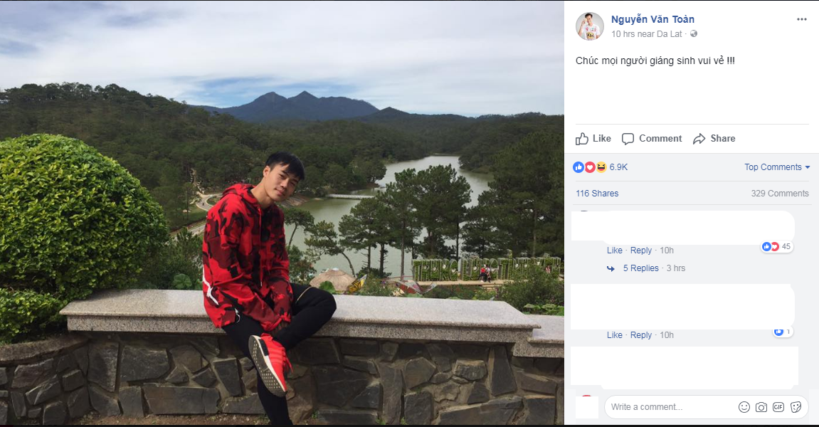 Sao V-League “đón” Noel như thế nào? - Bóng Đá