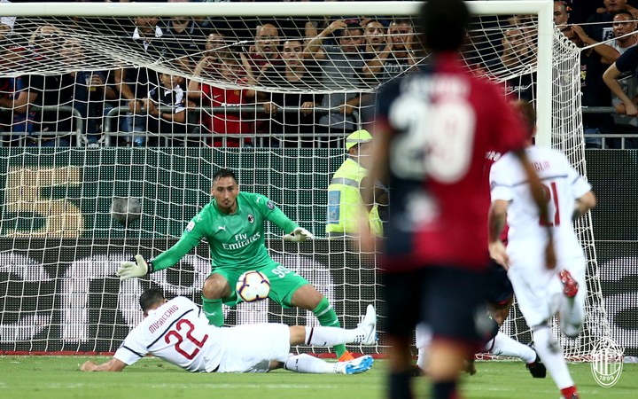 Higuain tỏa sáng nhưng không thể giúp AC Milan giành 3 điểm - Bóng Đá