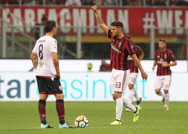 AC Milan 2-1 Cagliari: Lại là Cutrone! - Bóng Đá
