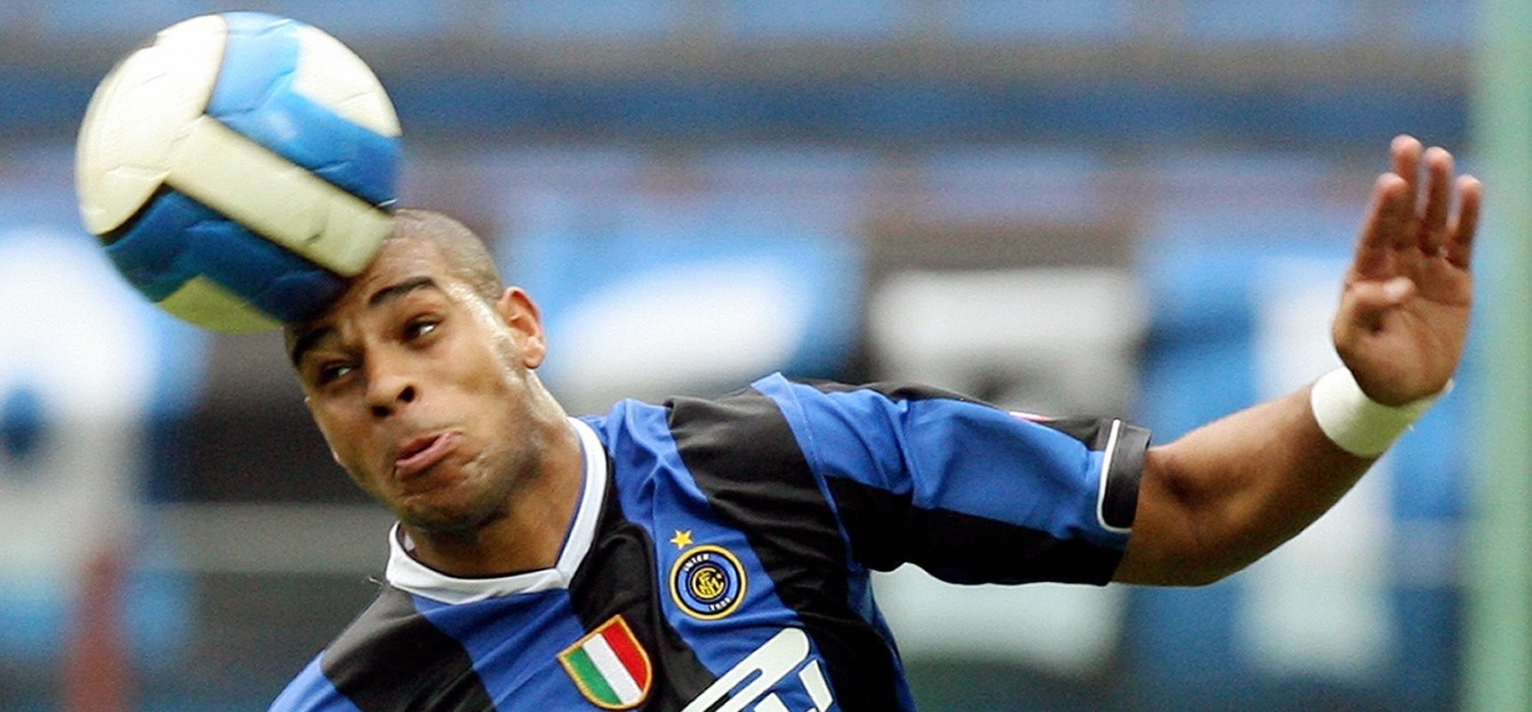 Adriano: Mourinho cản tôi đến Man City - Bóng Đá