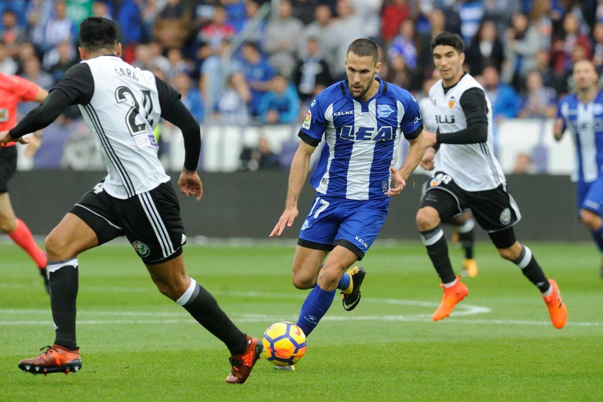 Top 10 cầu thủ xứng danh 'thánh chuyền bóng' tại La Liga - Bóng Đá