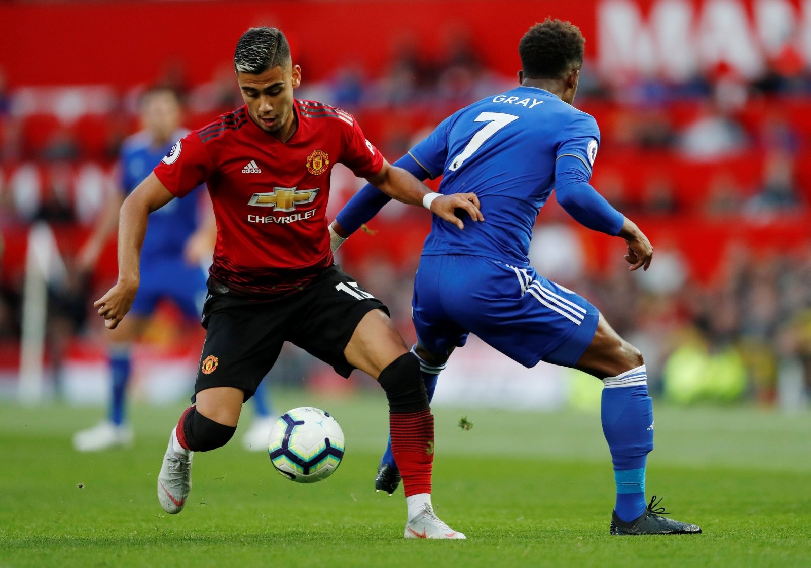 Hãy cứ chê, nhưng đây là 2 điều tuyệt vời Mourinho đã làm cho Man Utd - Bóng Đá