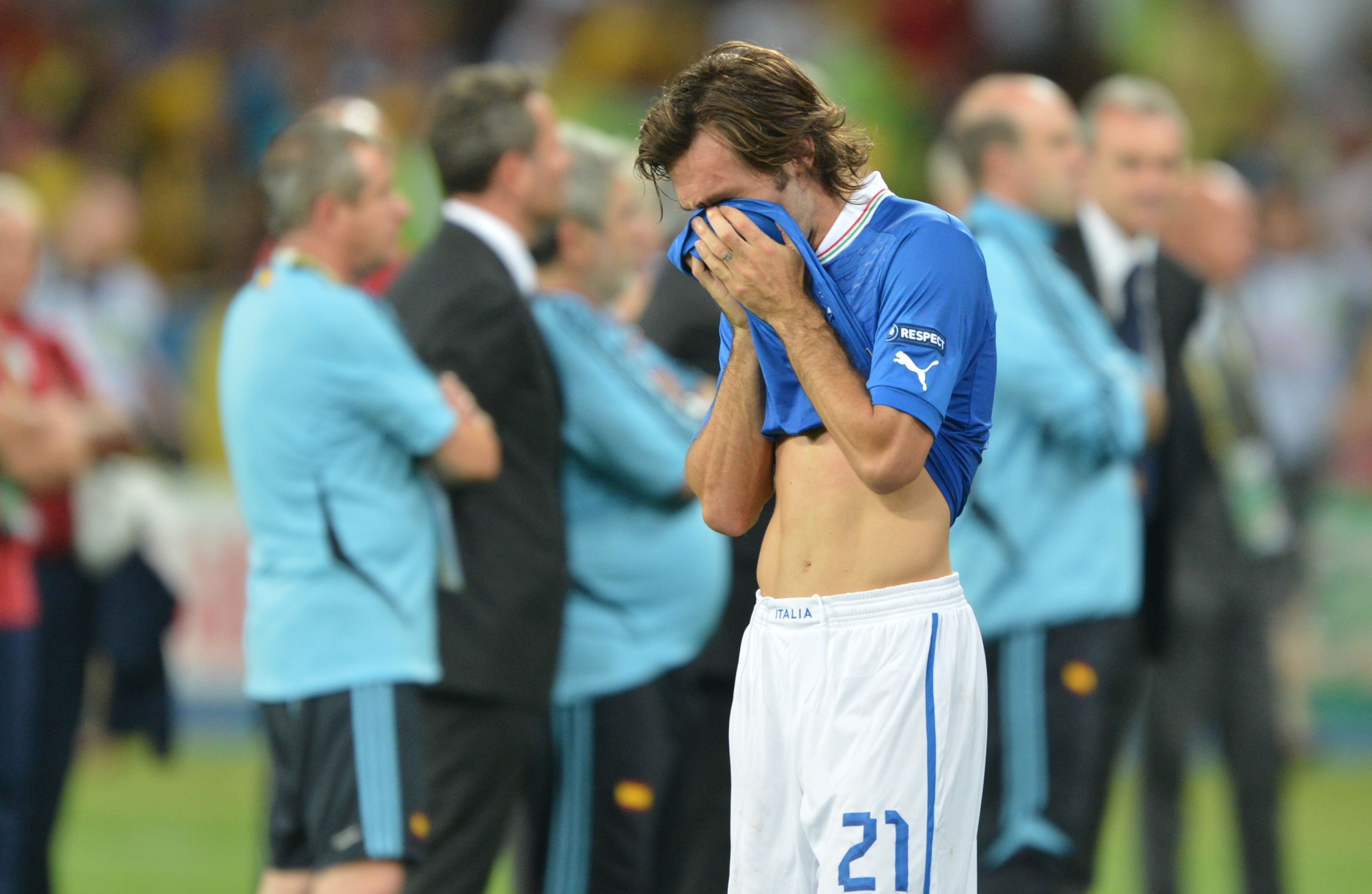 Andrea Pirlo: Tình yêu như món quà…cớ sao ta vội muốn cách xa? - Bóng Đá