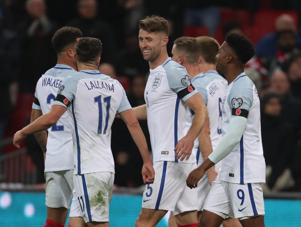 Vô địch World Cup, dàn sao tuyển Anh lên hương - Bóng Đá