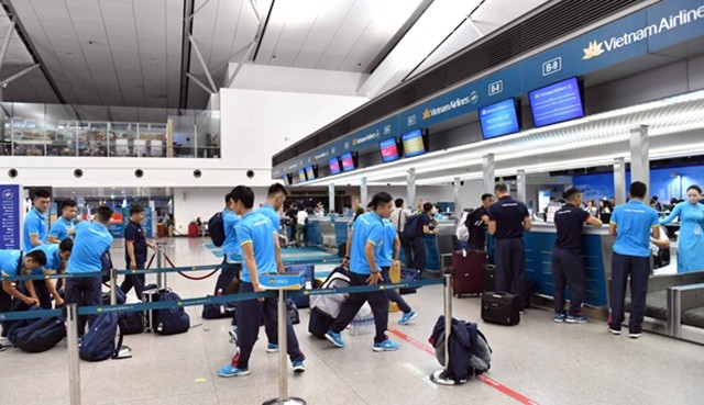 ĐT Futsal Việt Nam lên đường sang Trung Quốc chạm trán Hà Lan - Bóng Đá