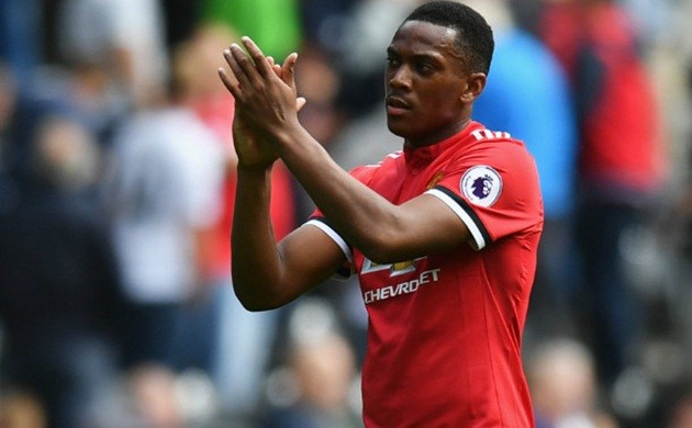 Vì sao Anthony Martial bất ngờ vắng mặt trong trận gặp Burnley? - Bóng Đá
