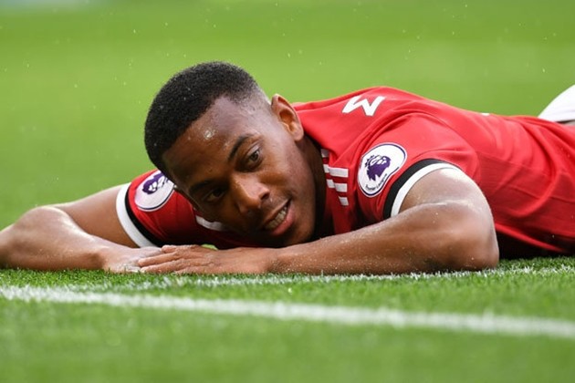 Bỗng nhiên Barca muốn chiêu mộ Martial - Bóng Đá