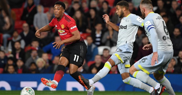 Mourinho: M.U không còn phải dàn sức cho Carabao - Bóng Đá