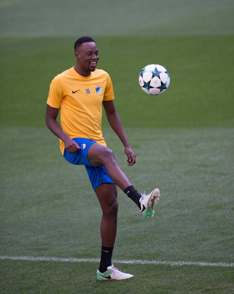 Ảnh tập APOEL - Bóng Đá