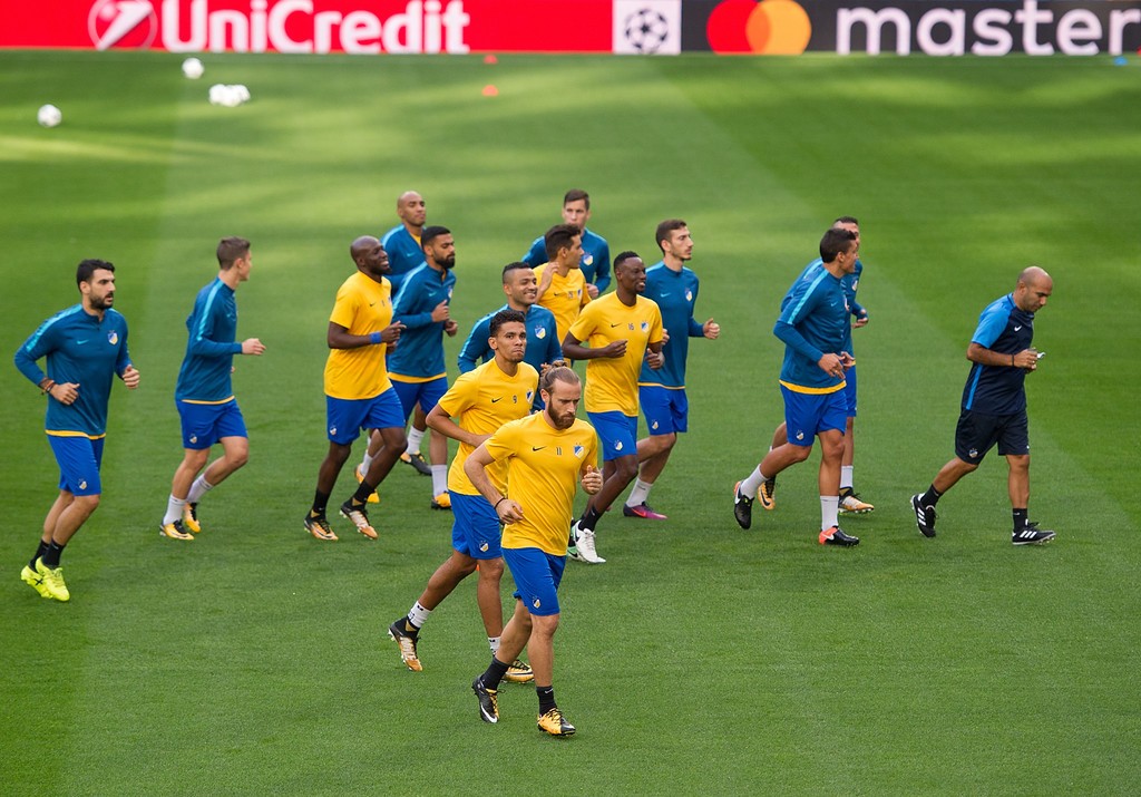 Ảnh tập APOEL - Bóng Đá