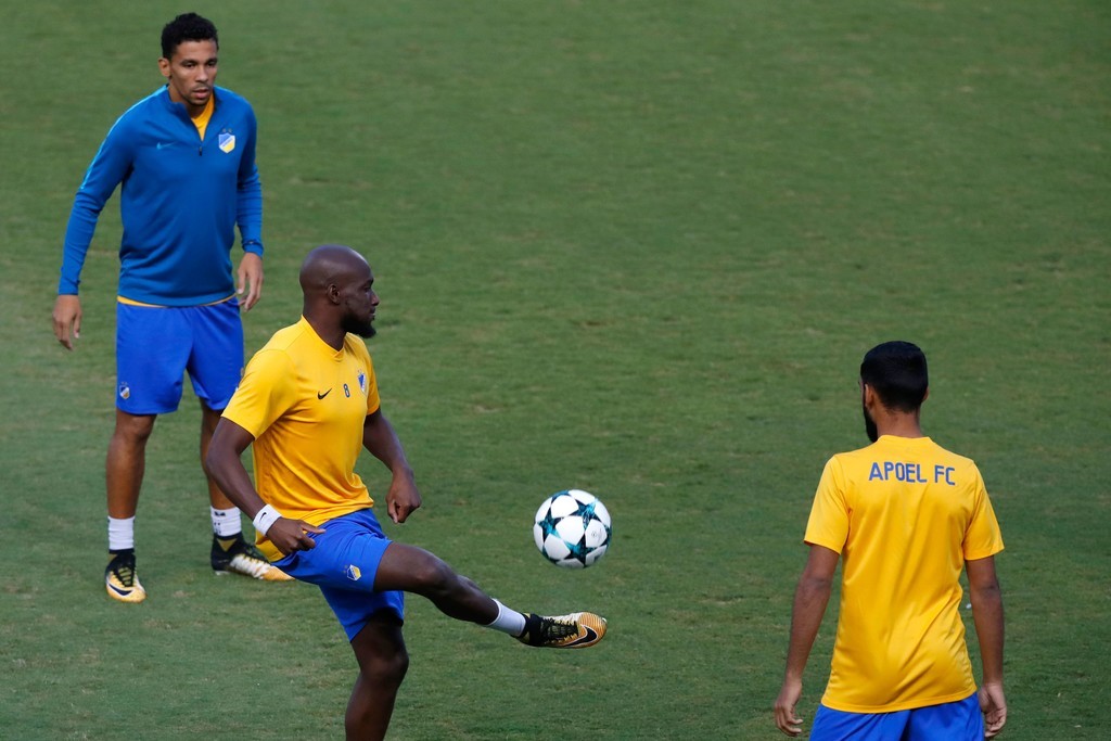Ảnh tập APOEL - Bóng Đá