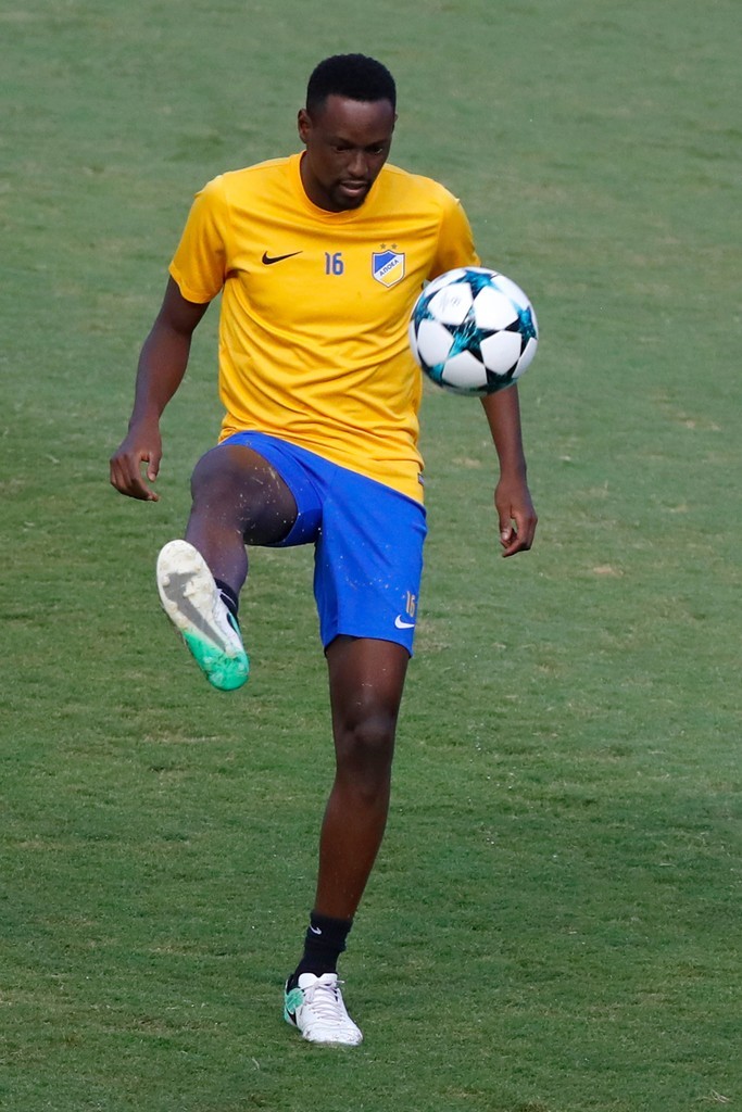 Ảnh tập APOEL - Bóng Đá