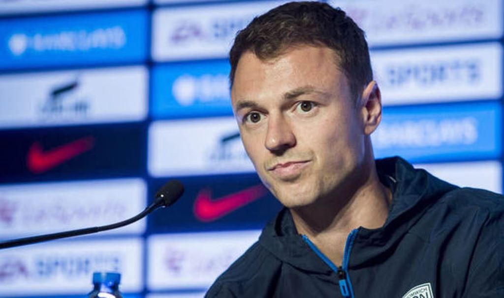 Tony Pulis xác nhận Arsenal đã hỏi mua Evans - Bóng Đá